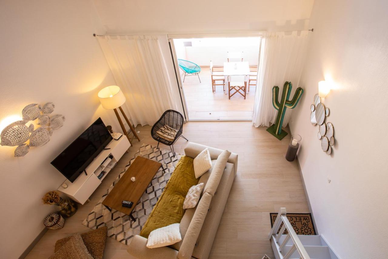 Stunning New Apartment With View Of Orient Bay Quarter of Orleans Eksteriør billede