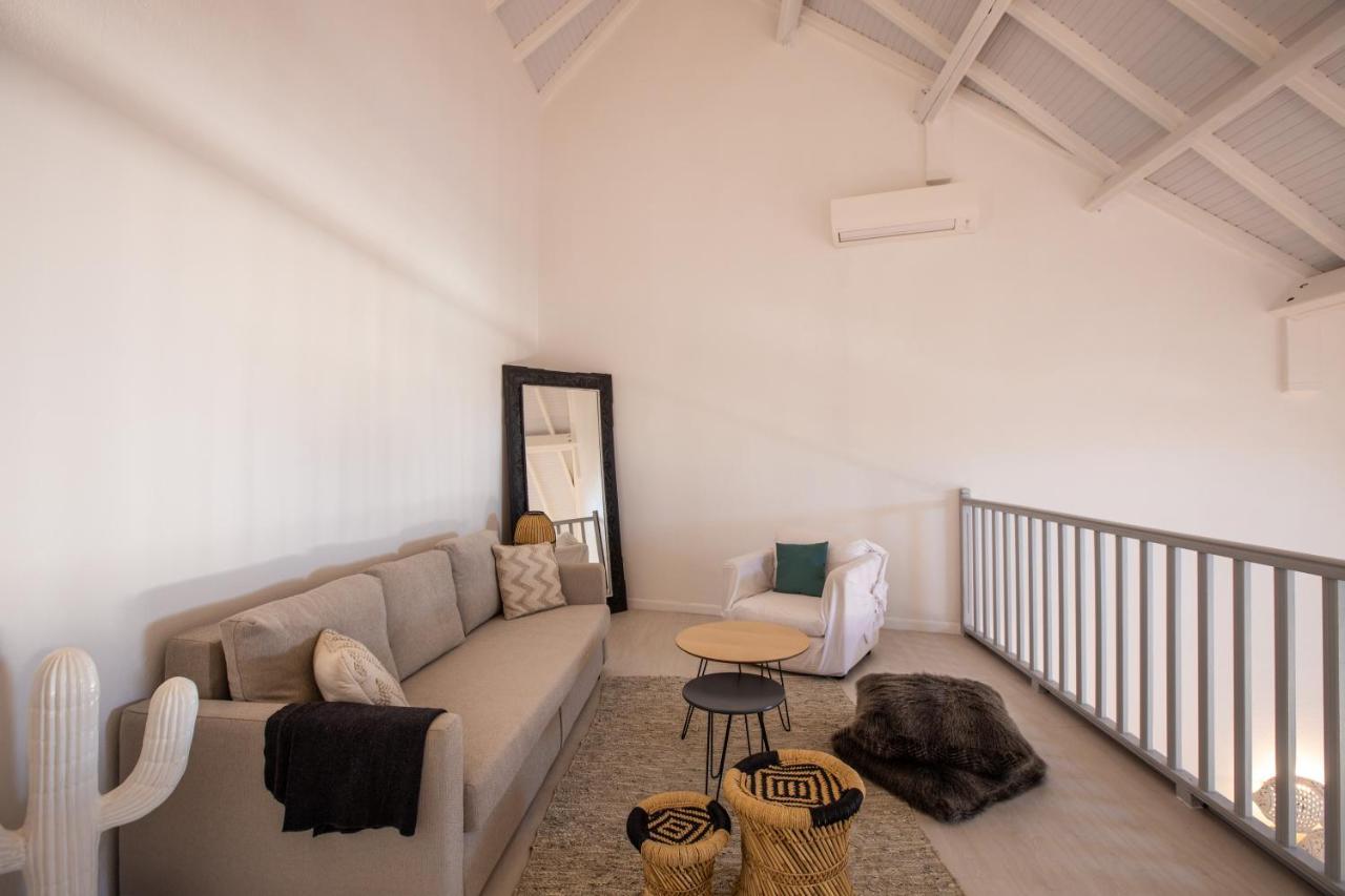 Stunning New Apartment With View Of Orient Bay Quarter of Orleans Eksteriør billede